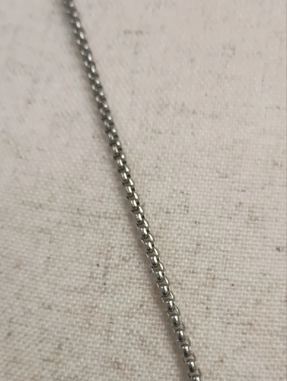 Silver Tone Headphones Pendant Necklace Stainless Steel Music Lover Unisex 23